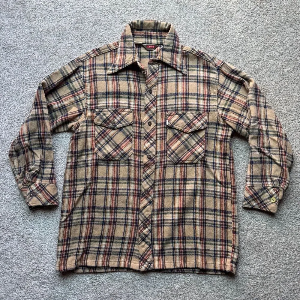 Vintage 70s Made In USA Levi’s Multicolor Plaid Flannel Button Front Shirt